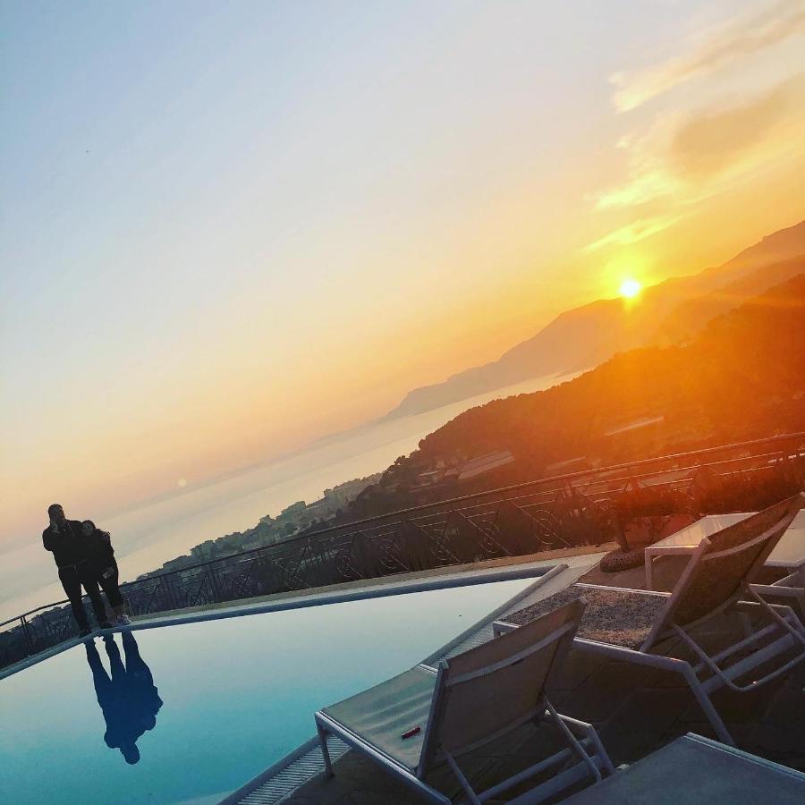 Villa Gaia - Luxury Villa, Pool & Wellness Rooms Bordighera Exterior photo