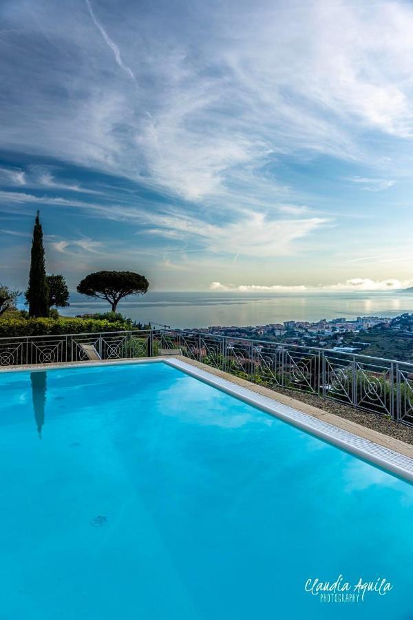 Villa Gaia - Luxury Villa, Pool & Wellness Rooms Bordighera Exterior photo